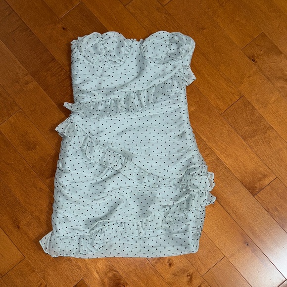 Polka Dot Ruffle Dress - Picture 4 of 7